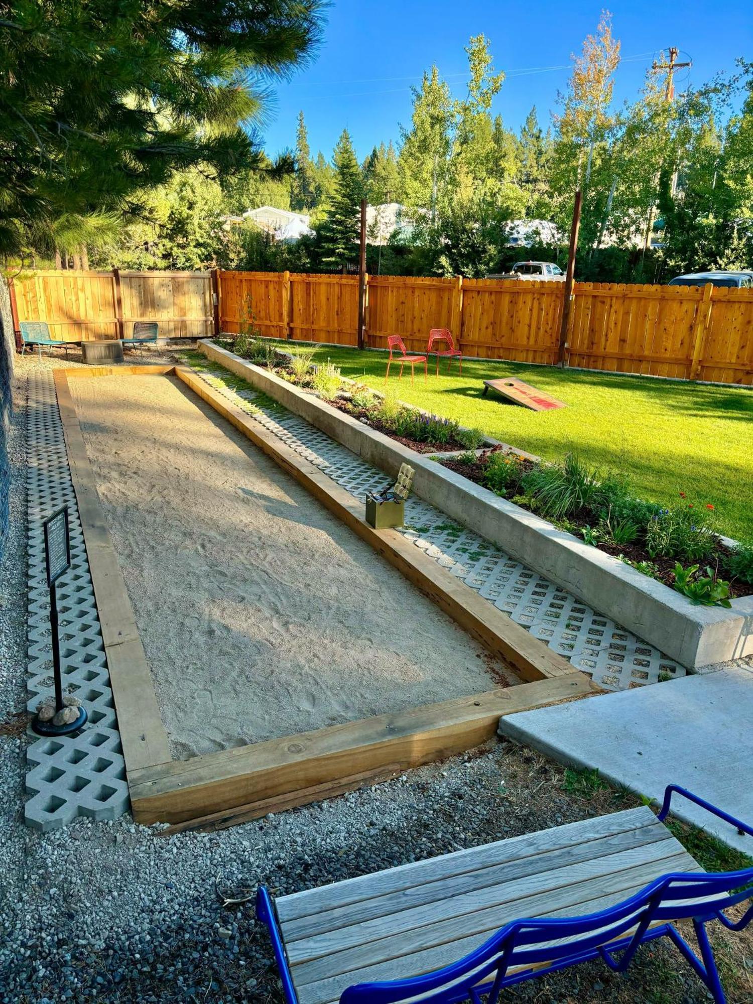Gravity Haus Truckee-tahoe 4*